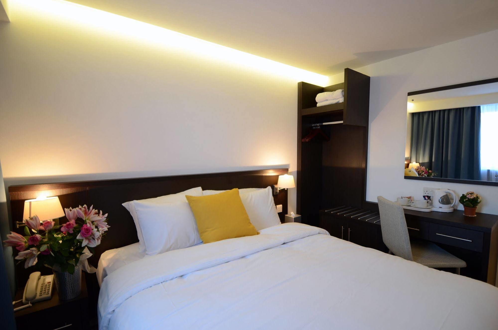 Pelican London Hotel&Residence Exterior foto